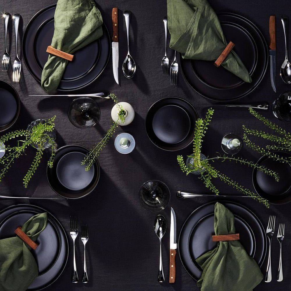 16-Piece Stoneware Dinnerware Set in Matte Black